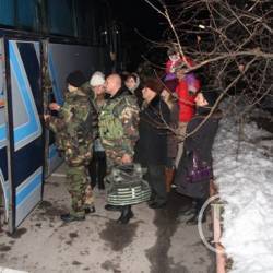 Бойові міліціонери вирушили на Схід України – фото, відео Бойові міліціонери вирушили на Схід України – фото, відео